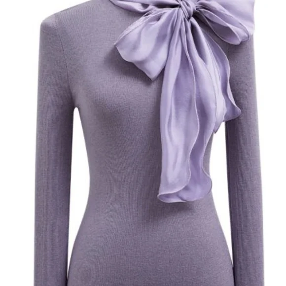Chicwish Elegant Lavender Sweater with Bow Detail NWT - Picture 2 of 4
